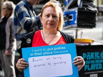 Wesley Mission calls for action as new data shows pokies taking more than $1 million from NSW gamblers every hour