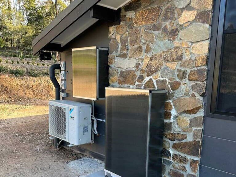 Home battery installation takes off in the wake of federal government discount program